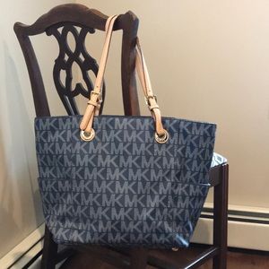 Michael Kors Tote